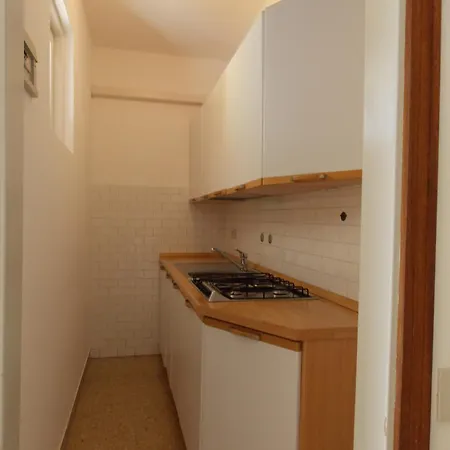 Aurora B Apartment